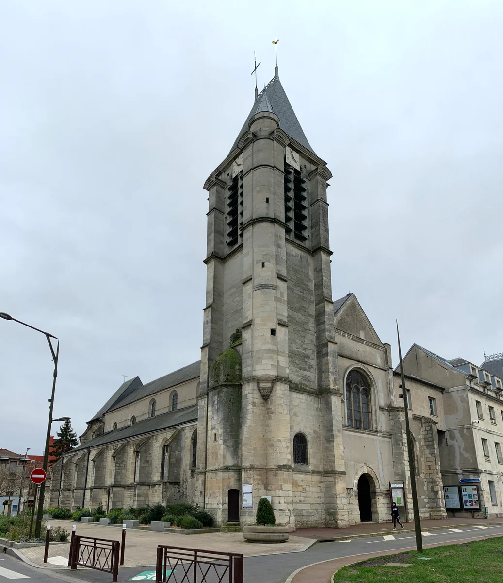 Église Saint-Cyr-Sainte-Julitte