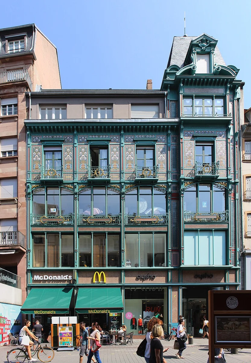 Immeuble au 33-35-37, rue des Grandes-Arcades