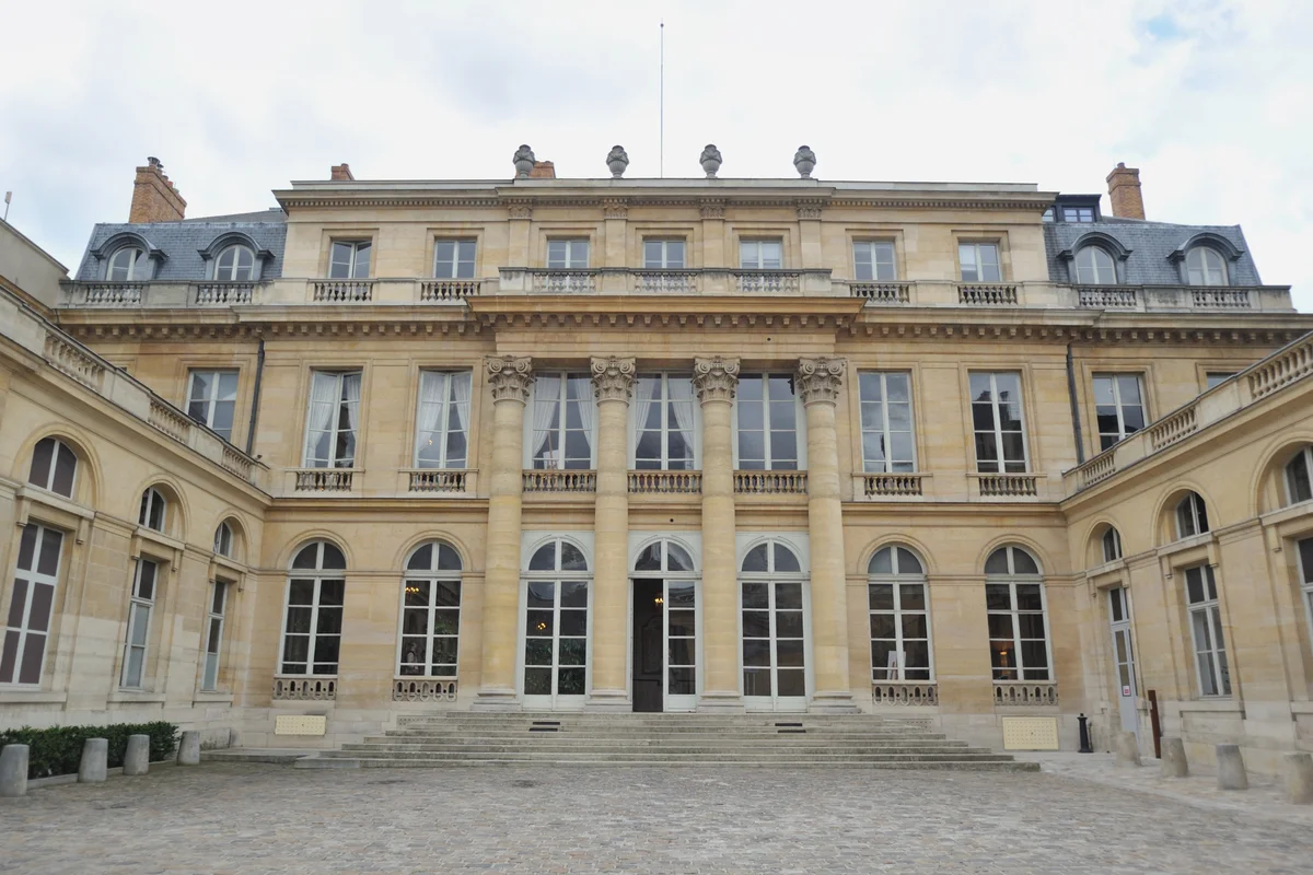 Hôtel du Châtelet(actuelministère du Travail, de l'Emploi et de la Santé)