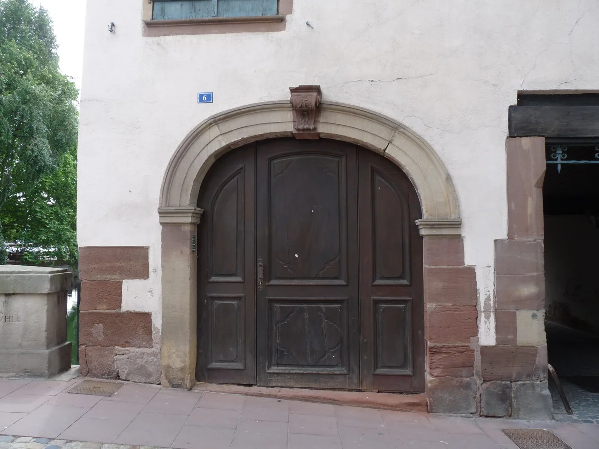 Immeuble au 6, rue des Moulins