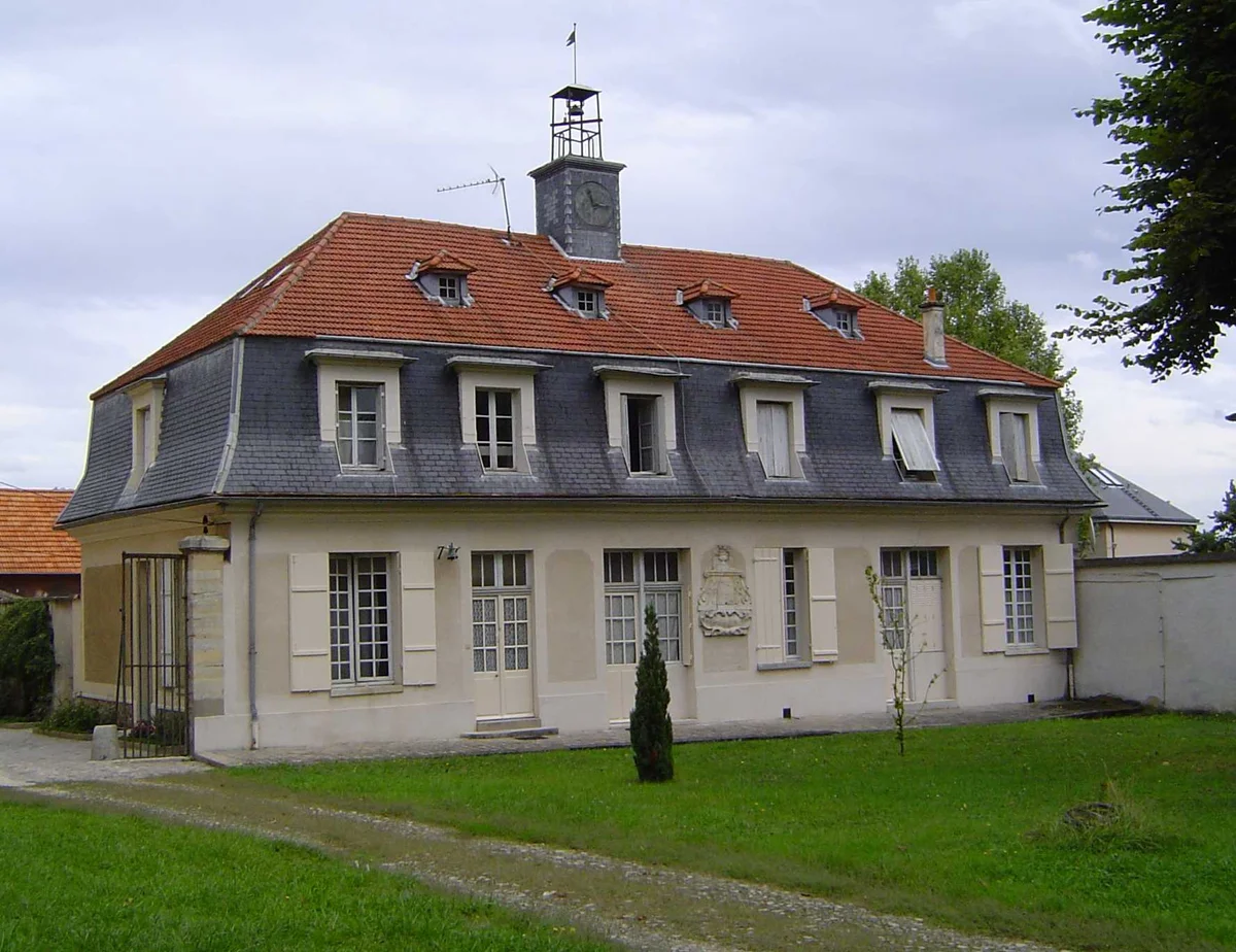 Manufacture royale des cires