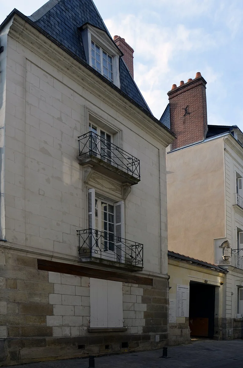 Hôtel au 7 rue de la Barre