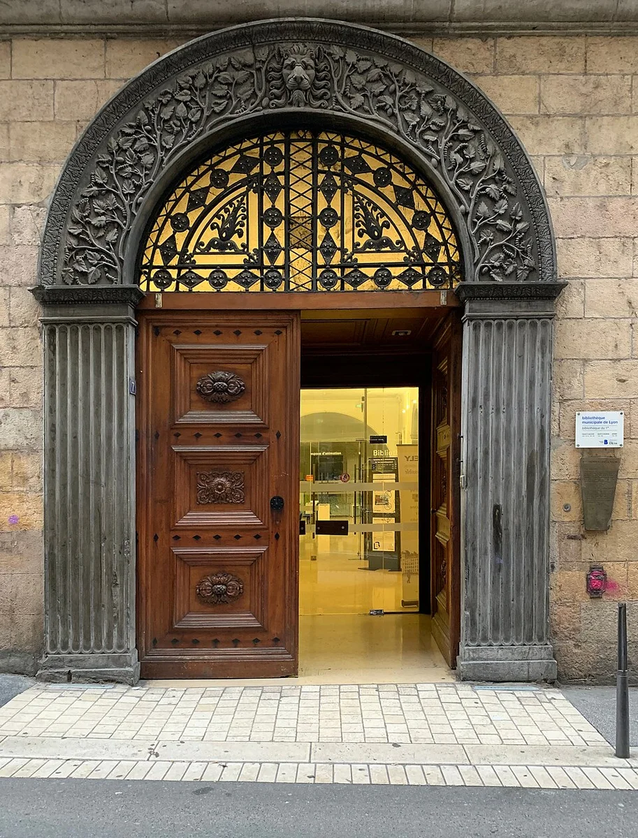 Condition publique des Soies