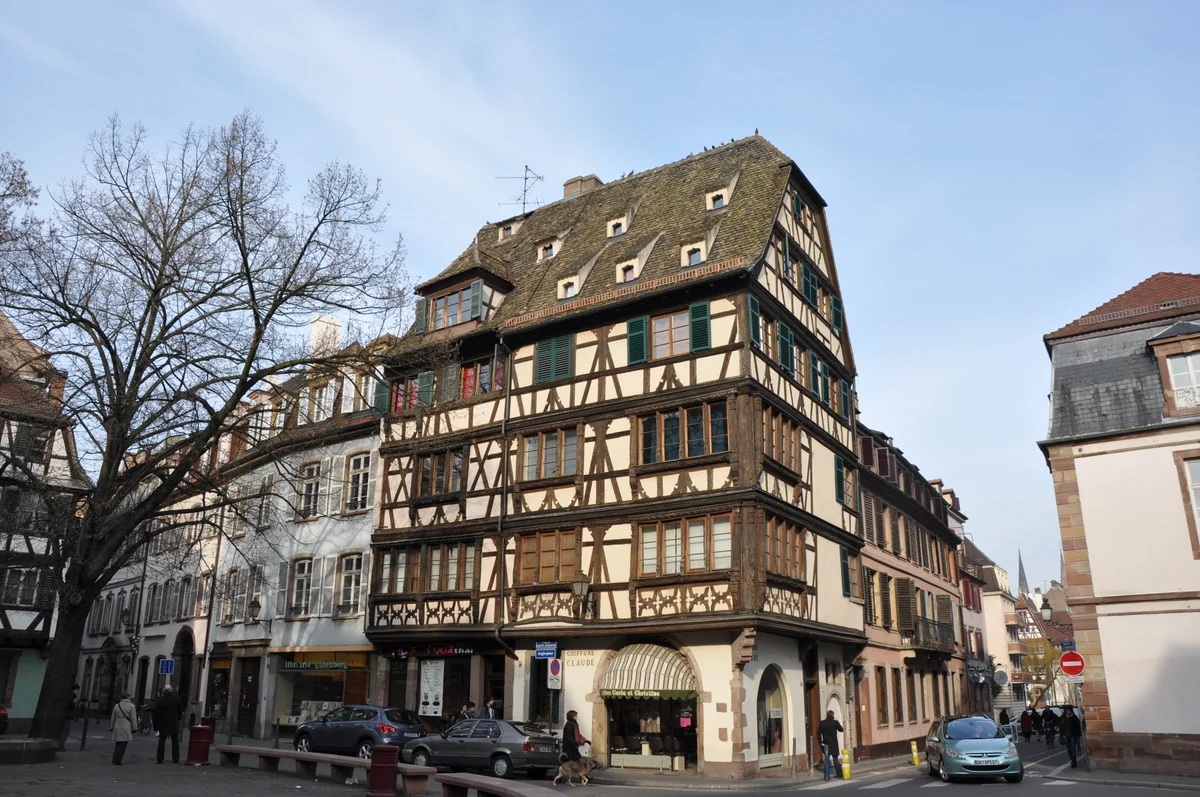 Maison au 11, place Saint-Étienne